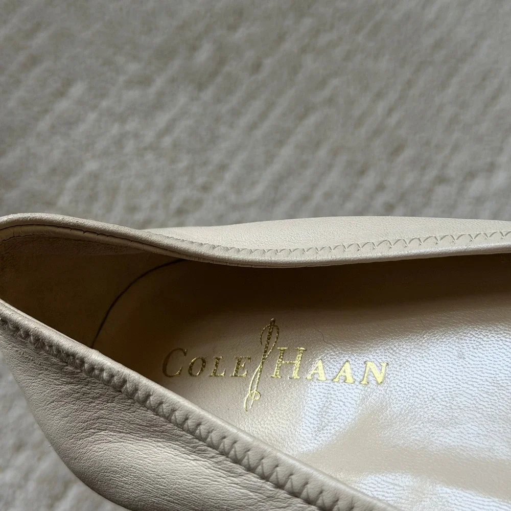 Cole Haan Nike Air Tali Ballet Flats Cream Tan Patent Cap Toe Buckle D37325 8.5